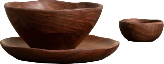 Uneven Crockery, Objectry