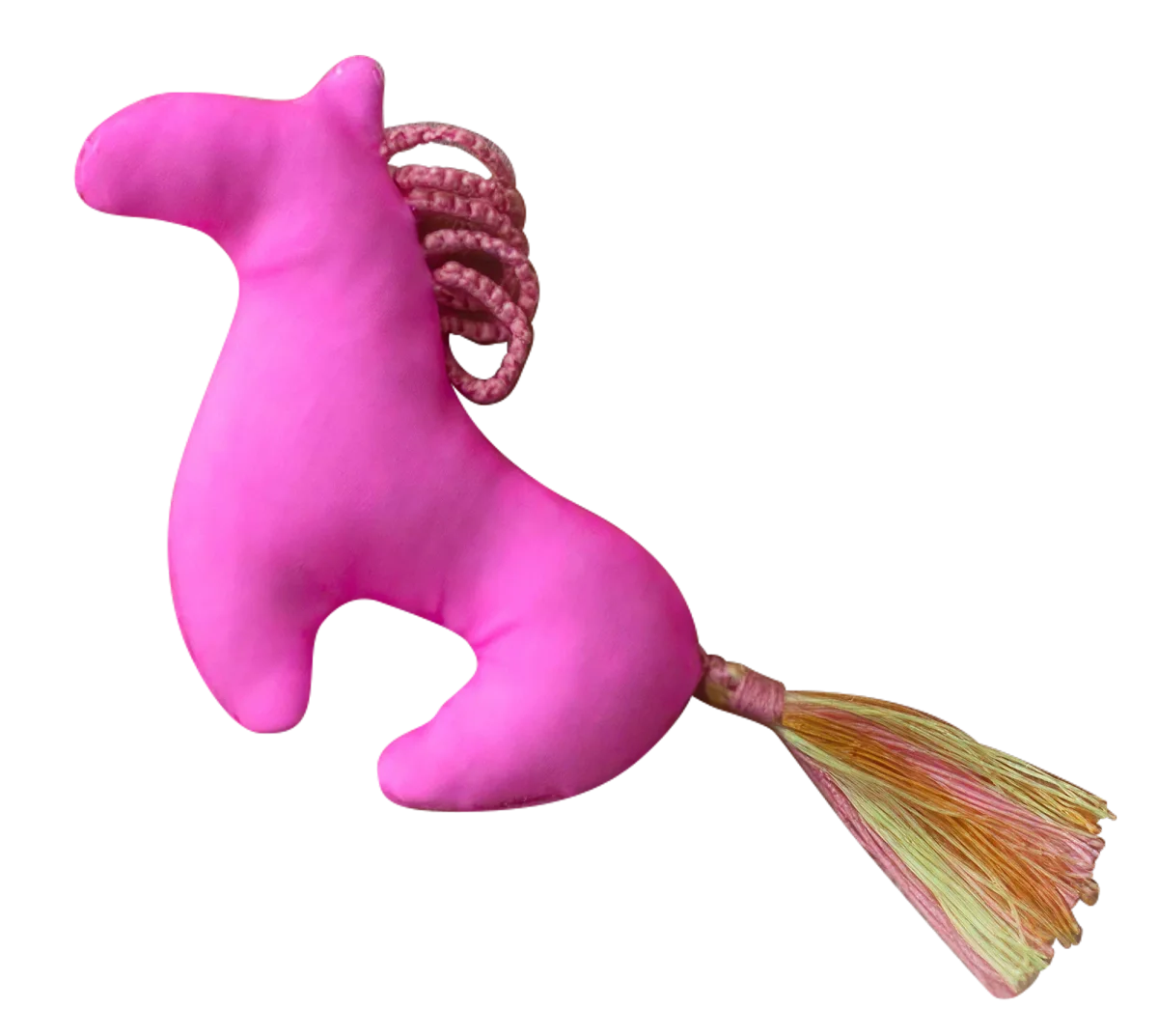 Year of the Horse Handcrafted Silk Tết Charm in Pink, kaarem